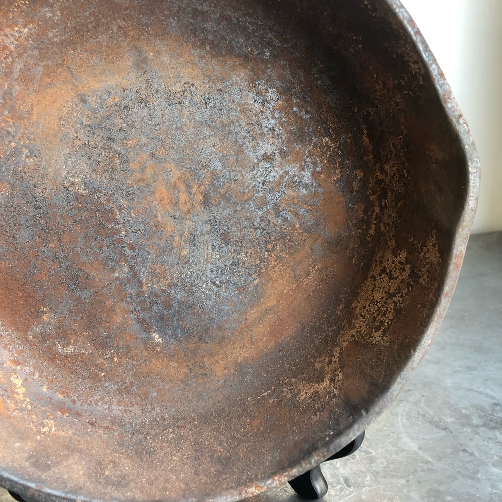 Cast Iron Skillet 8 inch - Rustic Brown - Picture 7 of 13